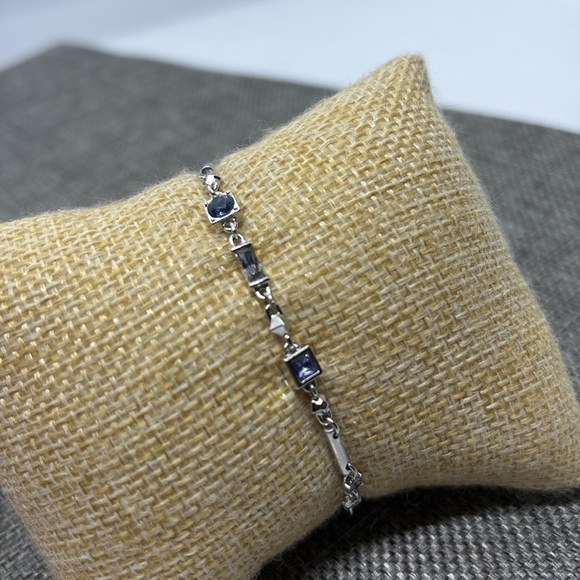 Kendra Scott Blue Stone Adjustable Bracelet - Picture 3 of 6